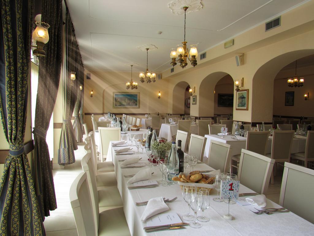 Hotel Ristorante Combolo Teglio Εξωτερικό φωτογραφία