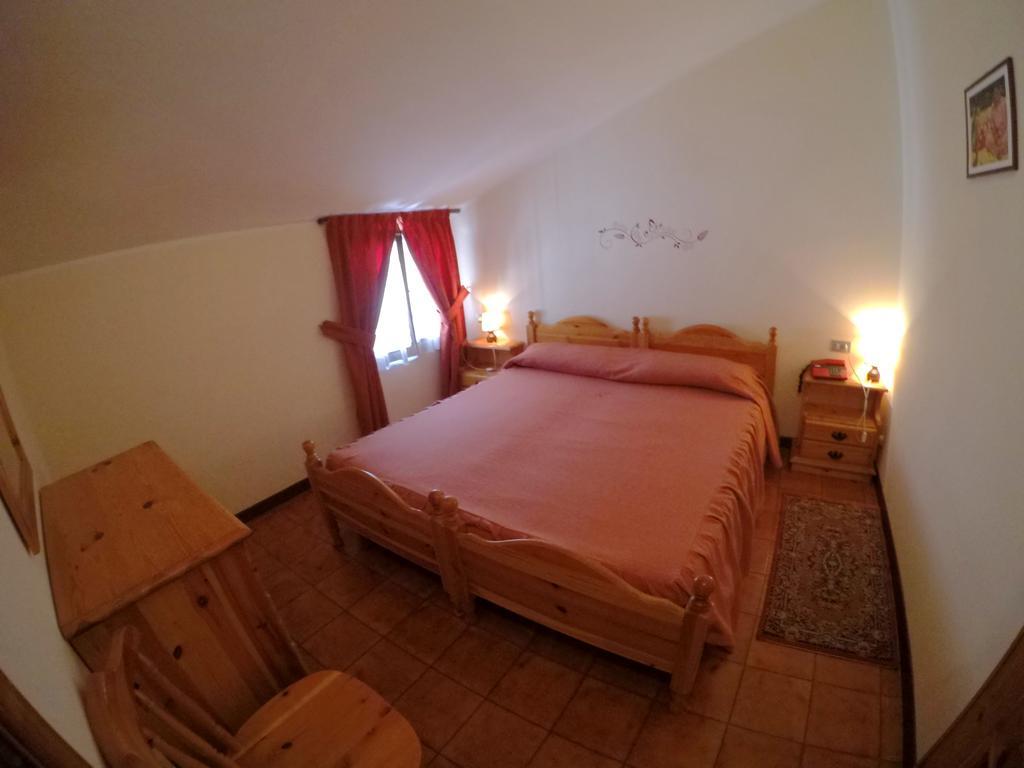 Hotel Ristorante Combolo Teglio Εξωτερικό φωτογραφία