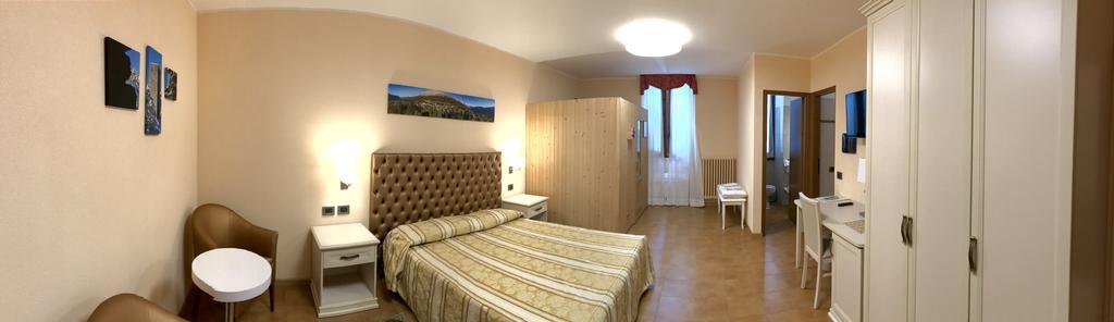 Hotel Ristorante Combolo Teglio Εξωτερικό φωτογραφία