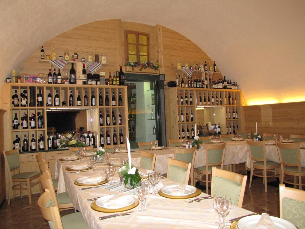 Hotel Ristorante Combolo Teglio Εξωτερικό φωτογραφία